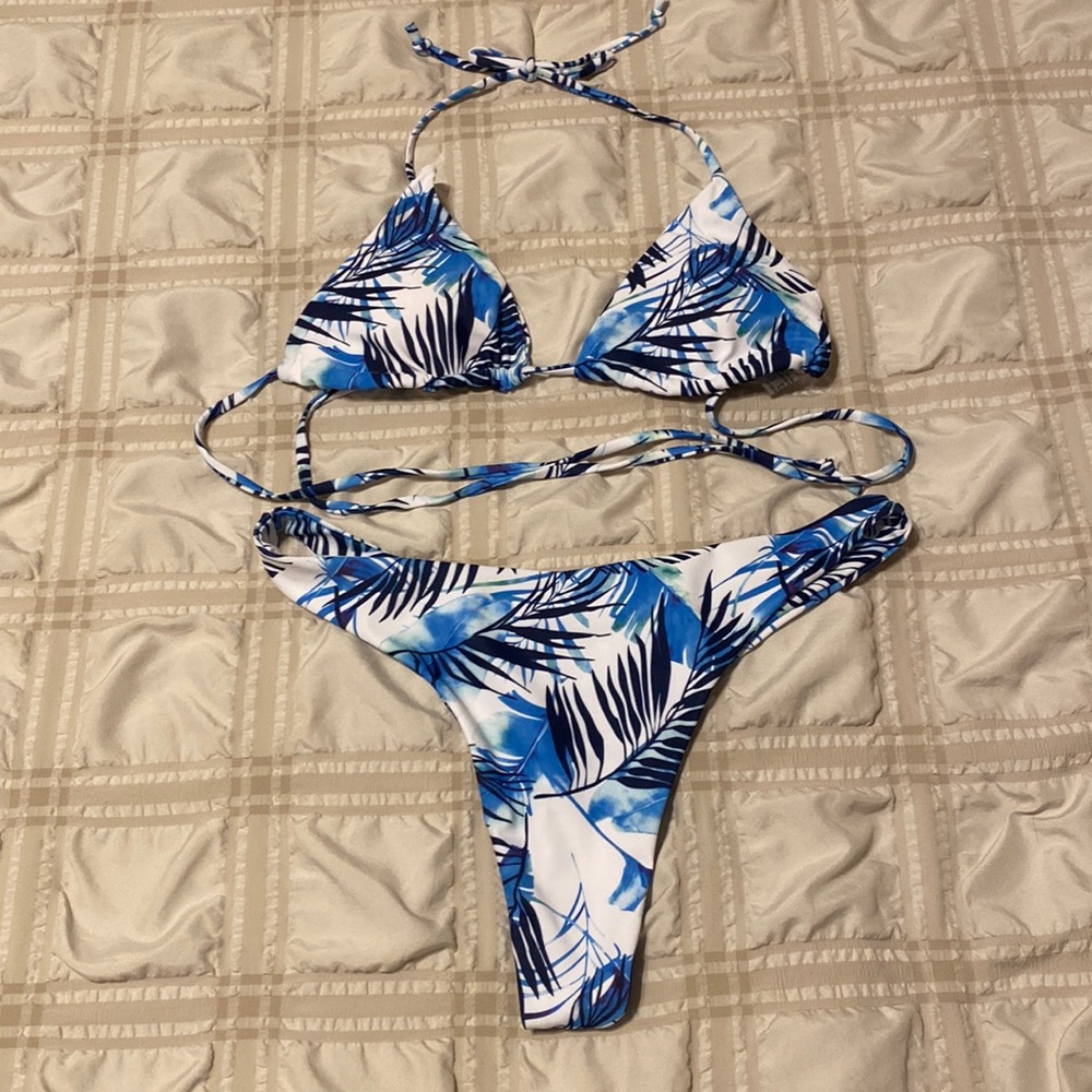 SHEIN Bikini Swim Suit